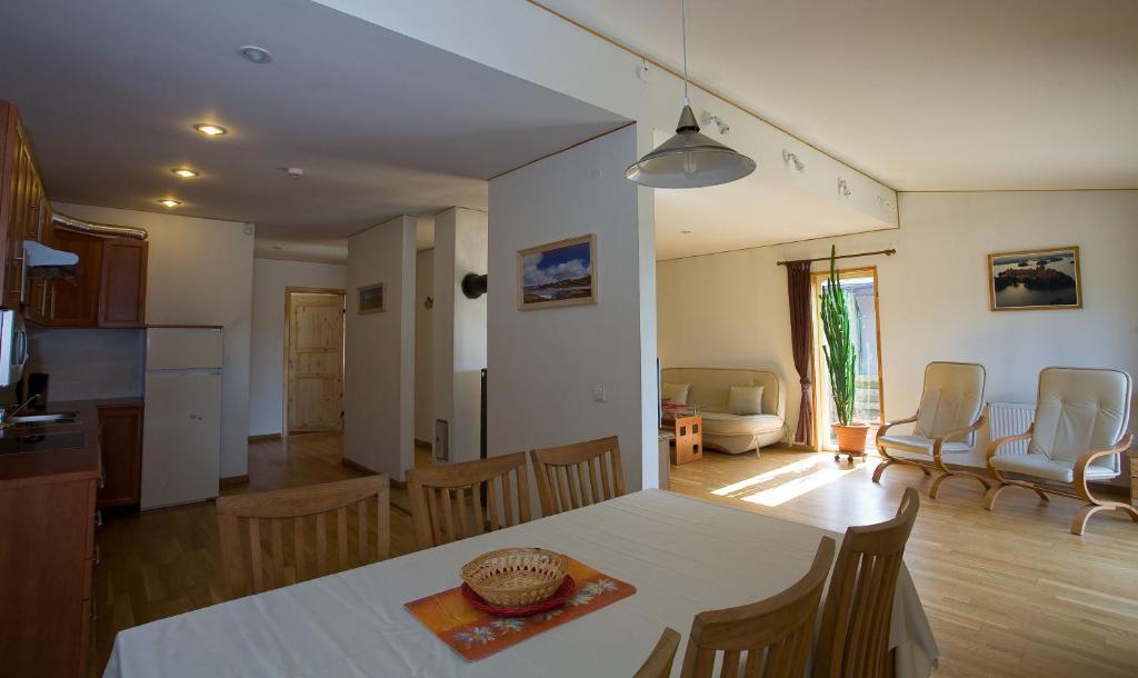 Love Island Guesthouse Ντρουσκινινκάι Δωμάτιο φωτογραφία