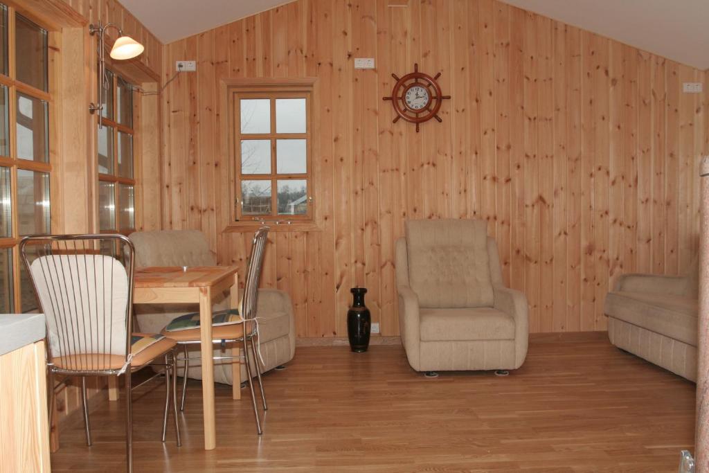 Love Island Guesthouse Ντρουσκινινκάι Δωμάτιο φωτογραφία